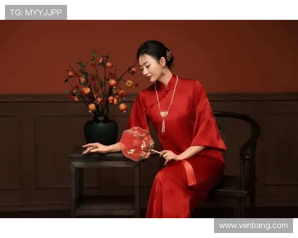 清水由贵子：光影中的东方韵致，东方美学的现代演绎者